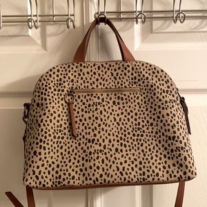 Animal Print Universal Thread Shoulder/Crossbody😍